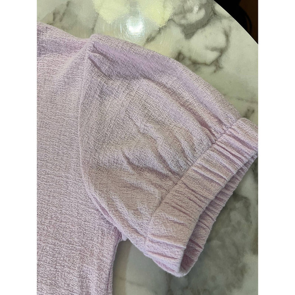 3/$27 Women's Ana Textured Top, Short  Cap Sleeves,  Lilac, size Small - Picture 4 of 9